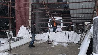Gaziantep'te kar nedeniyle 10 iş yerinin çatısı çöktü