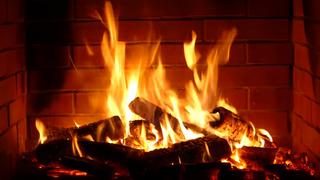 1 değil... 5 değil... Tam 10 saat yanan şömineyle milyon dolarlık gelir!