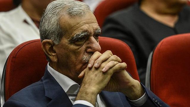 Bahçeli Ahmet Türk görevine iade edilmeli demişti, kayyumun süresi uzadı