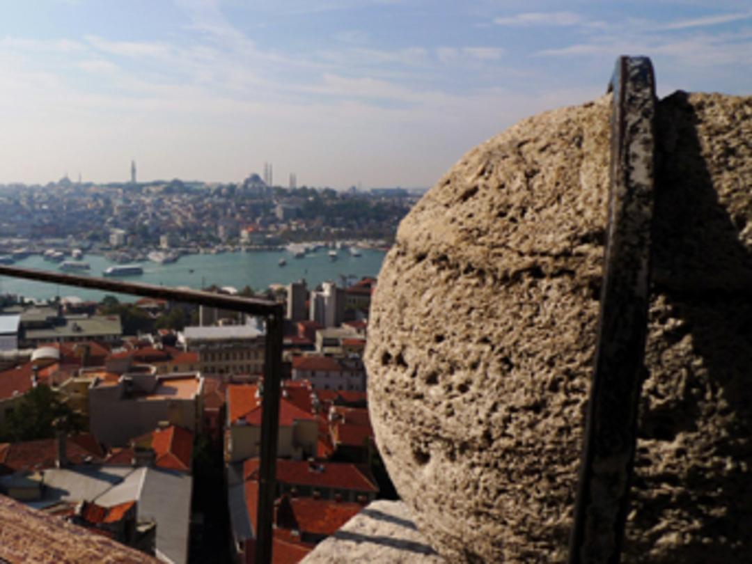 599 yıllık tersanede &ouml;l&uuml;m sessizliği