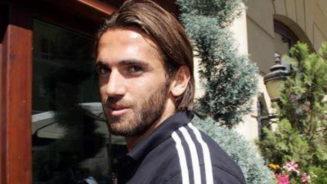 Oyuncusunun babasını hastanelik ettiği i&ccedil;in tutuklanmıştı! Beşiktaş ın eski yıldızı i&ccedil;in yeni karar 1