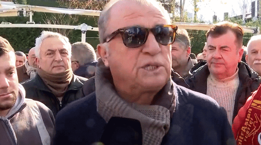 Fatih Terim o telefon g&ouml;r&uuml;şmesini anlattı! "Gece ge&ccedil; saatlerde beni aradı"