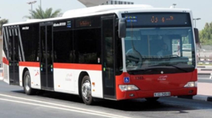 Belediye otobüsüne binene altın