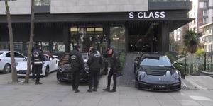 Kadık&ouml;y&rsquo;de vurgun iddiasıyla g&uuml;ndeme gelen galeriye operasyon