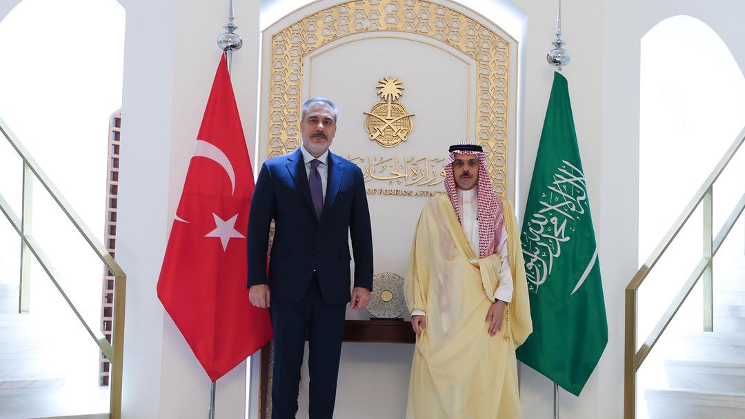 Bakan Fidan, Suudi Arabistan ve BAE li mevkidaşları ile telefonda g&ouml;r&uuml;şt&uuml; 2