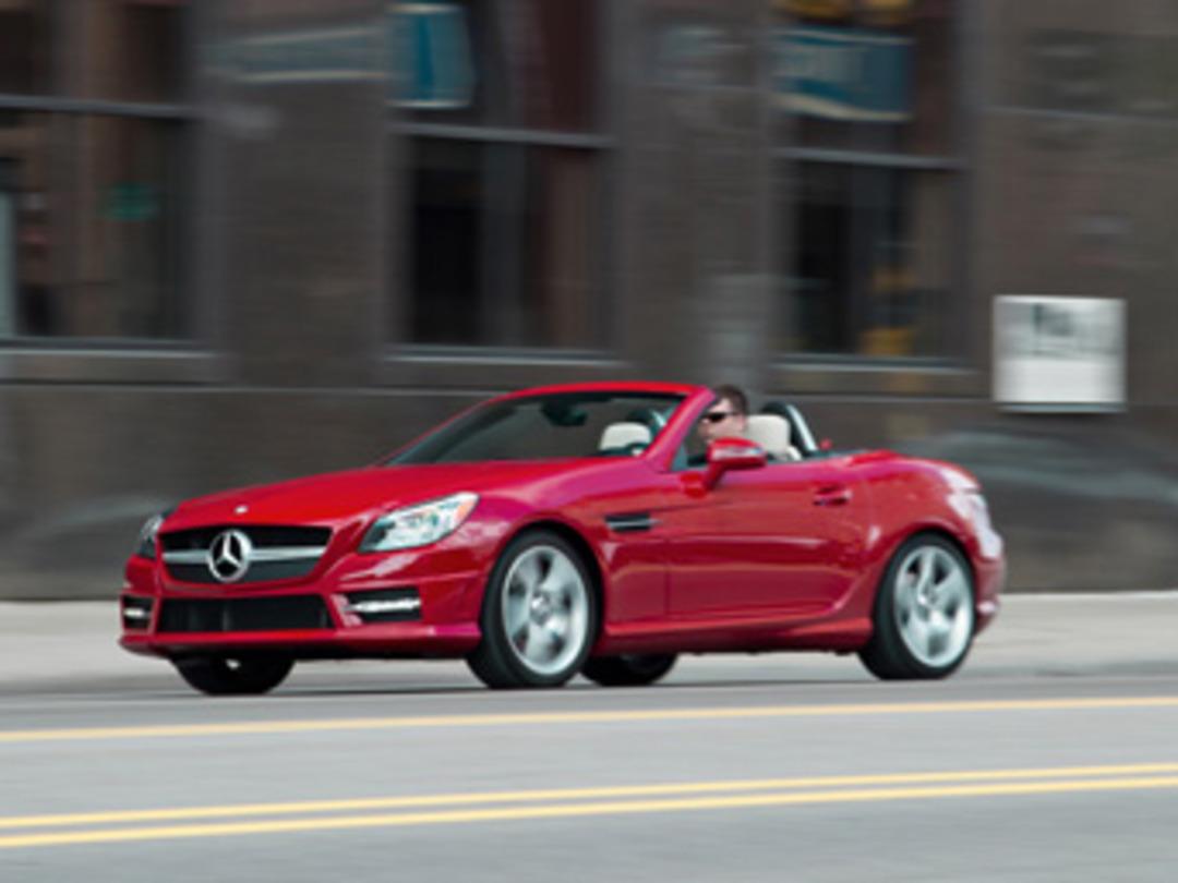 Kısa boylular i&ccedil;in en iyi otomobiller