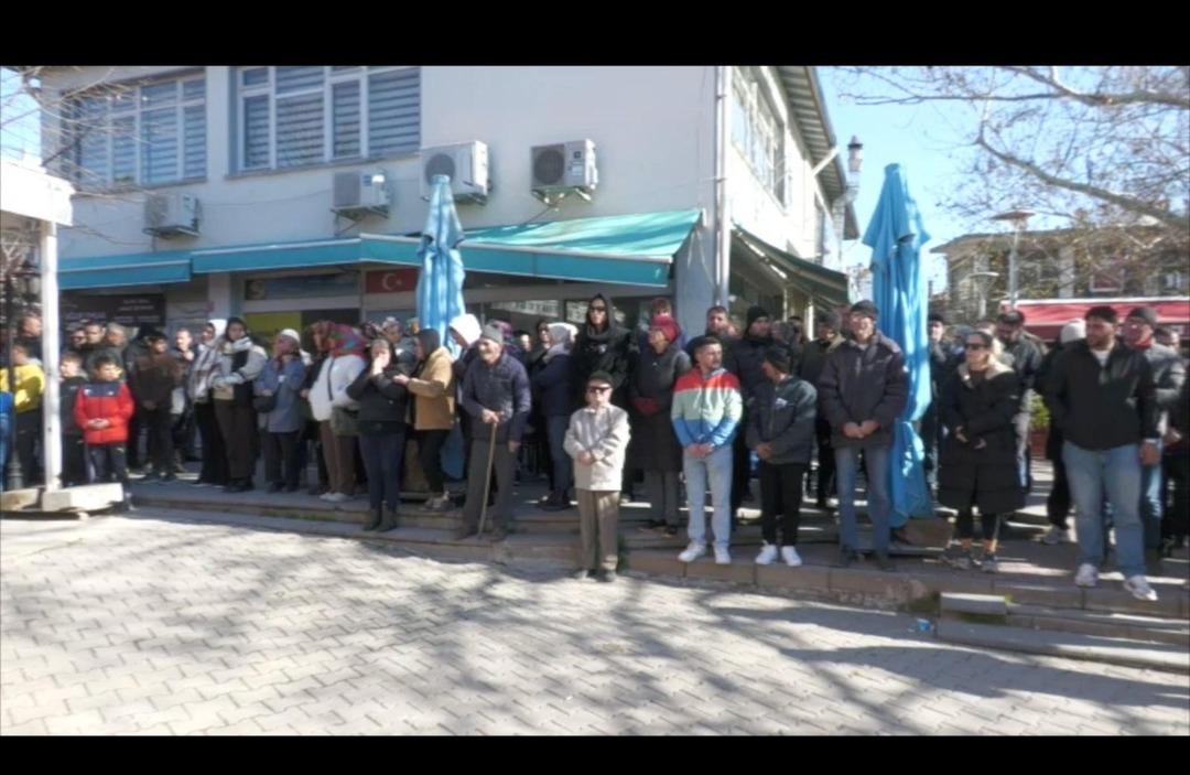 Balıkesir deki restorana yılbaşı gecesi kanlı baskın! Tüfekle geri döndü... Cinayet anı kamerada 4