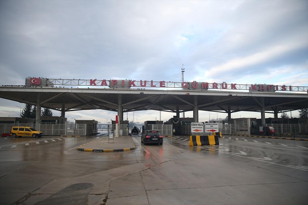 Trakya gümrük kapılarından 2025 te 15 milyondan fazla yolcu geçti 2