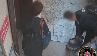 Anne cinayetini otomobile bulaşan kan ele verdi! Katil zanlısı &ouml;z oğlu &ccedil;ıktı