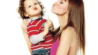 Ebru Şallı’nın oğlu Beren koca delikanlı oldu! Anne oğul pozlarına yorum yağdı