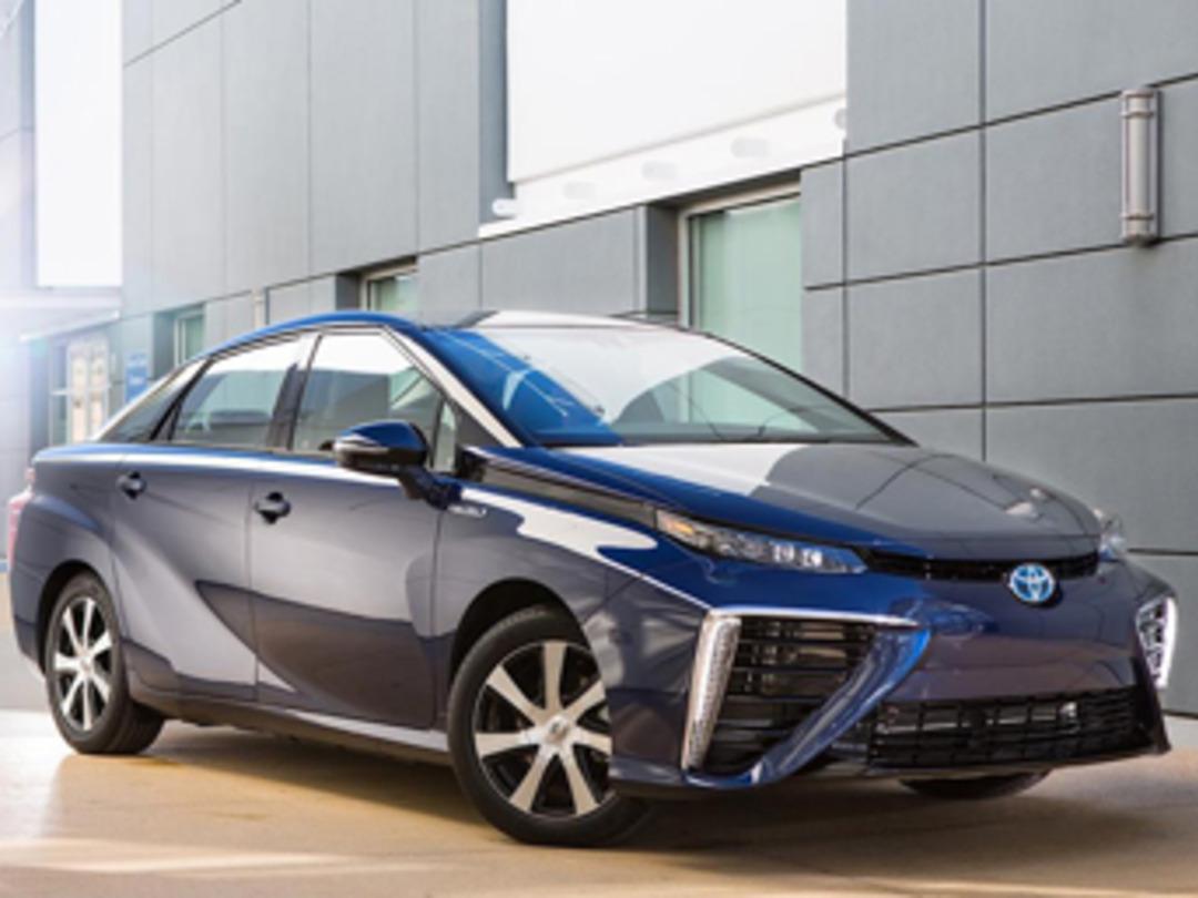 İşte d&uuml;nyanın suyla &ccedil;alışan ilk otomobili