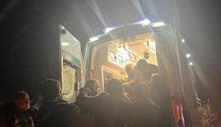 Karla kaplı yollarda zamana karşı yarış kameraya yansıdı