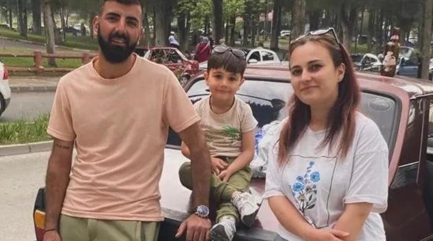 Kazada &ouml;len baba ve oğlu g&ouml;zyaşları arasında toprağa verildi