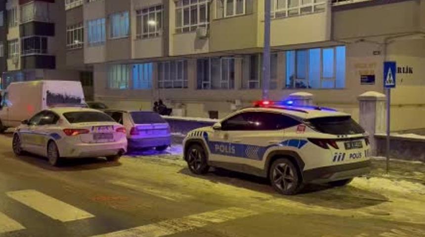 Kayseri'de bı&ccedil;aklı kavga! 1 &ouml;l&uuml;