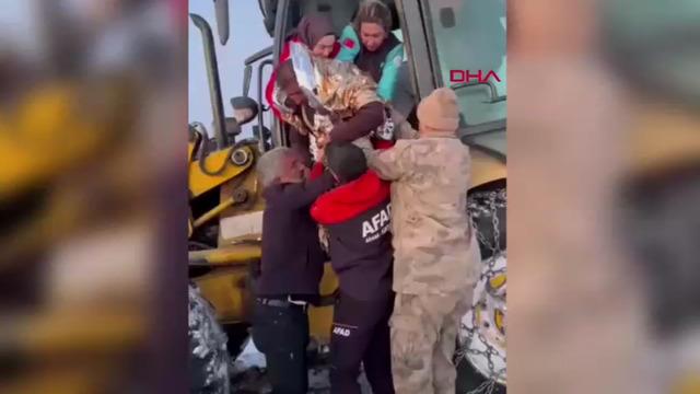 Yer: Siirt! GES tesisinde mahsur kalan işçi kurtarıldı