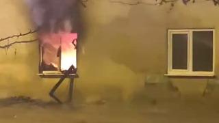 Yer: Bursa!  2 katlı evde çıkan yangın söndürüldü