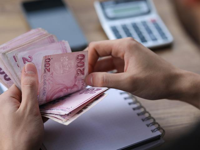 &Ouml;ğretmen, hemşire, polis, m&uuml;hendis, doktor zamlı maaş hesabı ortaya &ccedil;ıktı
