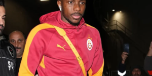 Osimhen i&ccedil;in &ccedil;ok konuşulacak transfer iddiası
