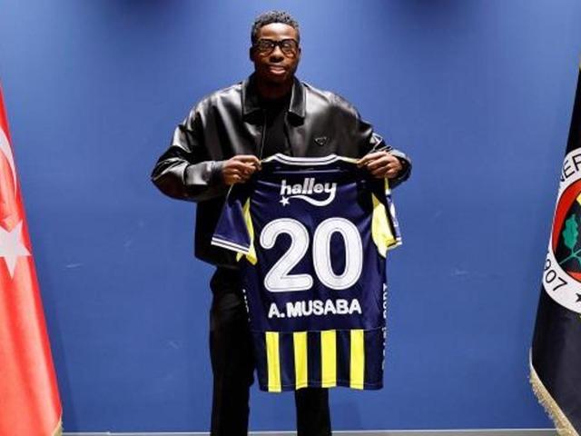 Fenerbah&ccedil;e&rsquo;nin 8. Hollandalı oyuncusu: Anthony Musaba
