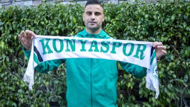 Konyaspor, Deniz Türüç ile sözleşme imzaladı