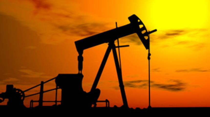 Petrol fiyatları serbest düşüşte
