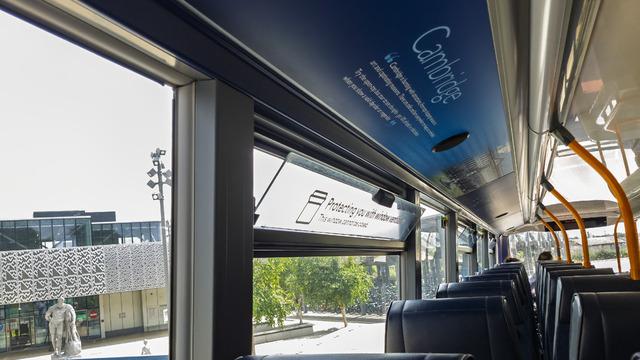 Otobüs ve metro camları neden tam açılmaz, sadece belli bir aralıktan açılacak şekilde tasarlanır?