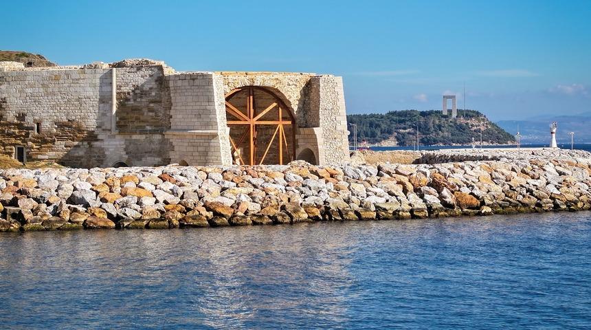 Bakan Ersoy'dan Sedd&uuml;lbahir Kalesi a&ccedil;ıklaması: EMYA 2026&rsquo;ya aday g&ouml;sterildi