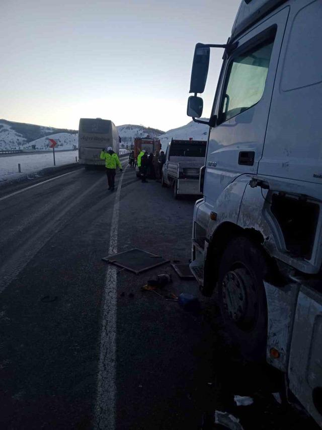 Aşkale&rsquo;de trafik kazası 2