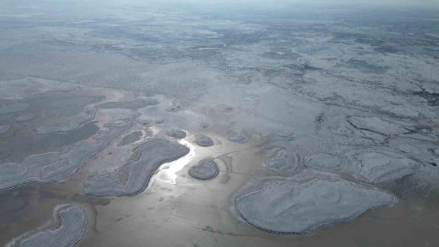 Kar ve yağmur yağışı Tuz Gölü’nü umutlandırdı 4