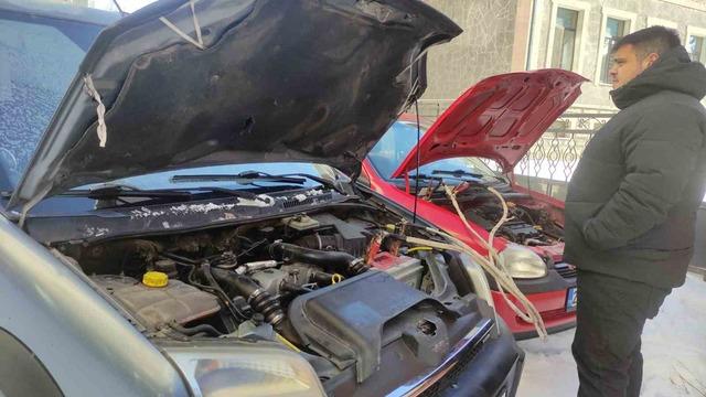 Ardahan’da Sibirya soğukları başladı, Göle eksi 36’yı gördü