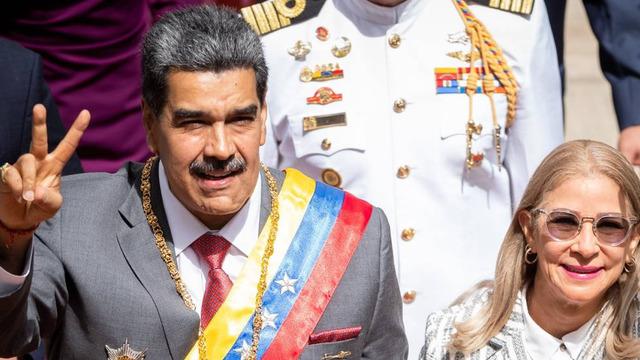ABD tarafından alıkonulan devrik lider Nicolas Maduro kimdir?