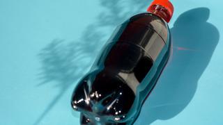 Kola şişelerinin altı neden ayaklıdır?