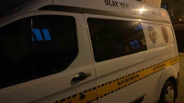 Yaşlı adam evinde ölü bulundu