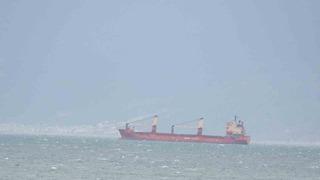 Son dakika: Lodos, y&uuml;k gemilerini vurdu! Edremit K&ouml;rfezi&rsquo;ne sığındılar