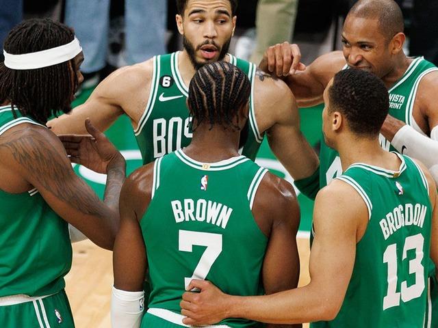 Jaylen Brown 50 sayı attı, Boston deplasmanda farklı kazandı