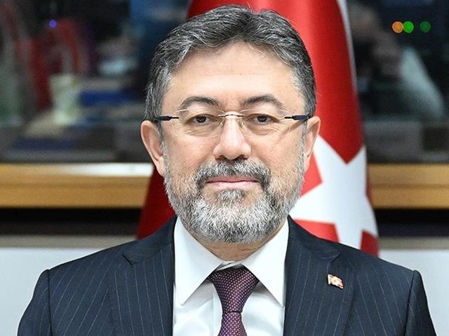 'Yeşil Vatan Seferberliği' Bakan Yumaklı duyurdu: '517 milyon fidan ve tohumu toprakla buluşturduk'