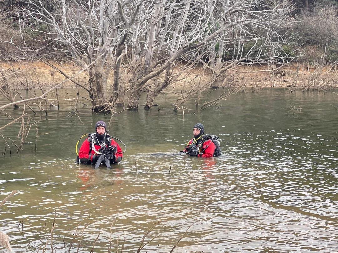 Erdek Kapıdağ Yarımadası nda kaybolan Elif Kumal ın cansız bedeni gölette bulundu 3