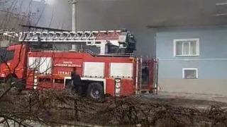 Son dakika: Akşehir&rsquo;de m&uuml;stakil evde yangın: 1 yaralı