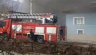 Akşehir&rsquo;de m&uuml;stakil evde yangın
