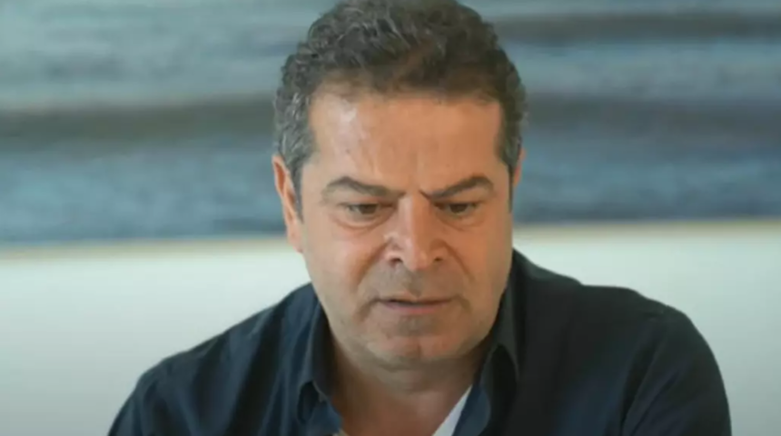 C&uuml;neyt &Ouml;zdemir'in acı g&uuml;n&uuml;: Hayatını kaybeden annesi toprağa verildi