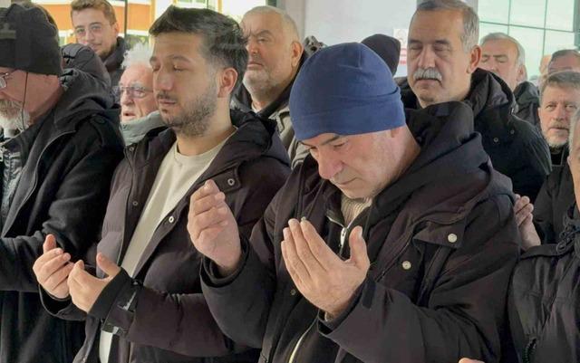 Metronun çarptığı üniversite öğrencisi toprağa verildi 3