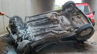 Mersin'de acı olay! Araç otoyol köprüsünden düştü: 2 ölü, 3 yaralı