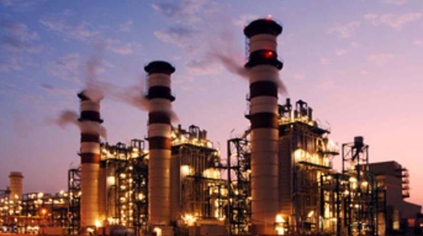 Petrol fiyatları 5 yılın en d&uuml;ş&uuml;ğ&uuml;nde