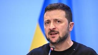 Son dakika: Zelenskiy a&ccedil;ıkladı! Rusya 1070'ten fazla g&uuml;d&uuml;ml&uuml; hava bombası ve 1000'e yakın İHA ile saldırdı