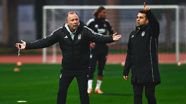 Beşiktaş, Antalya'daki kamp çalışmalarını sürdürdü
