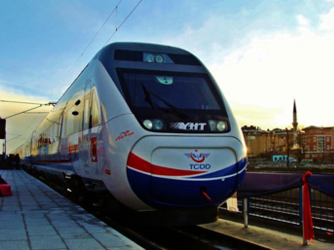 Konya-İstanbul YHT seferleri a&ccedil;ılış t&ouml;reni
