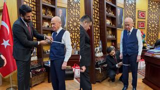 Kısmetse Olur programıyla tanınmıştı: MHP Lideri Bahçeli'ye takım elbise dikecek