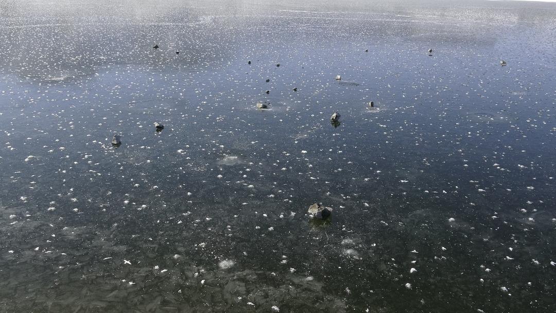 Kayseri de sıcaklık eksi 17 dereceye d&uuml;şt&uuml;! Baraj g&ouml;l&uuml; dondu 5