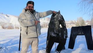 Sibirya soğukları Sivas'ı dondurdu, &ccedil;amaşırlar kaskatı kesildi