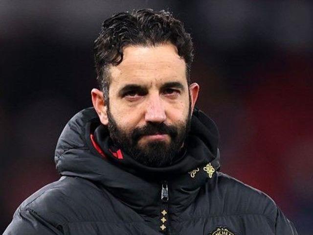 ManU'dan olay karar! Hocayı kovdular...